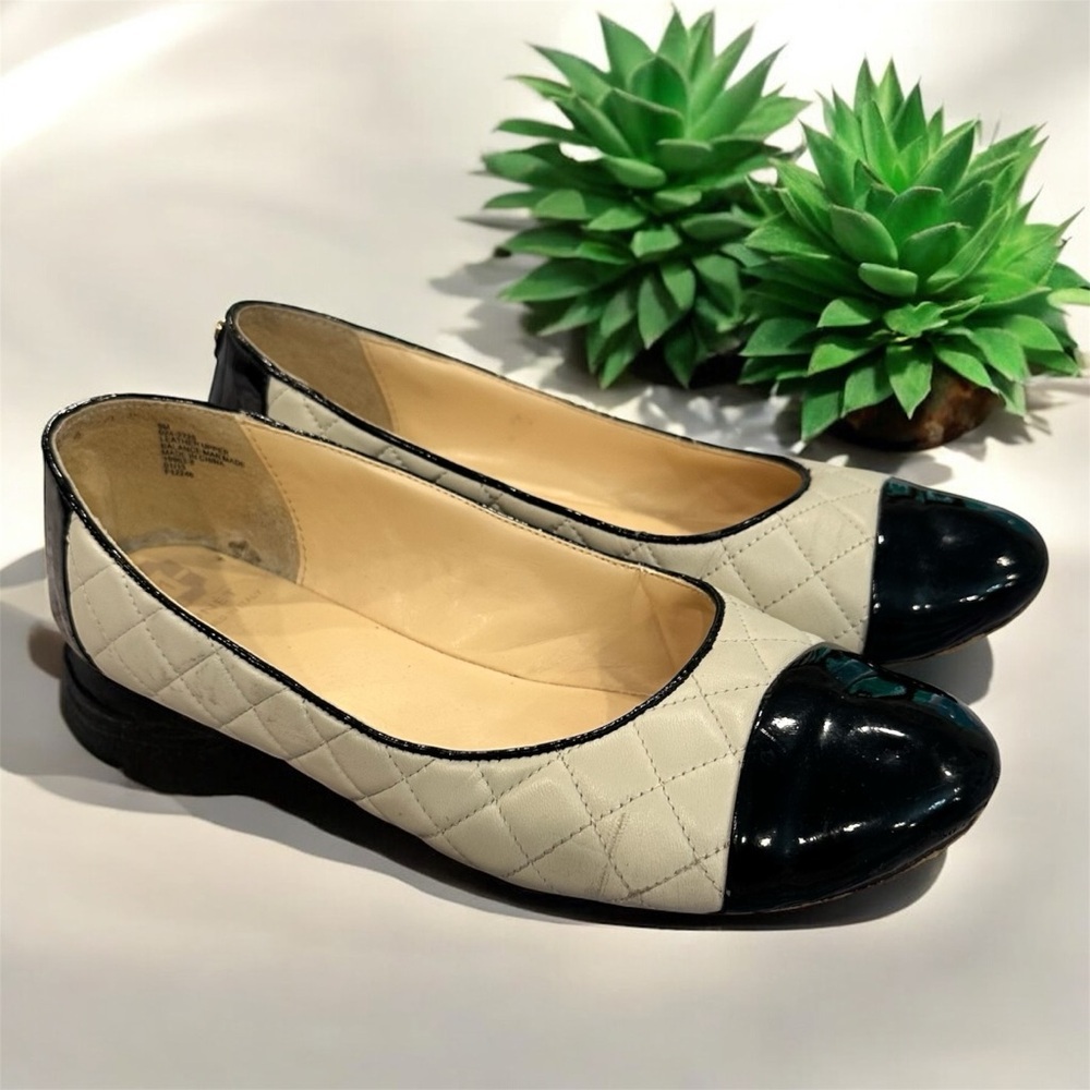 MONET Leather Black and White Quilted Women's Flats